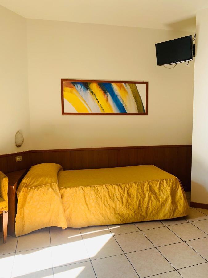 Hotel San Siro Fiera Milano Exteriör bild
